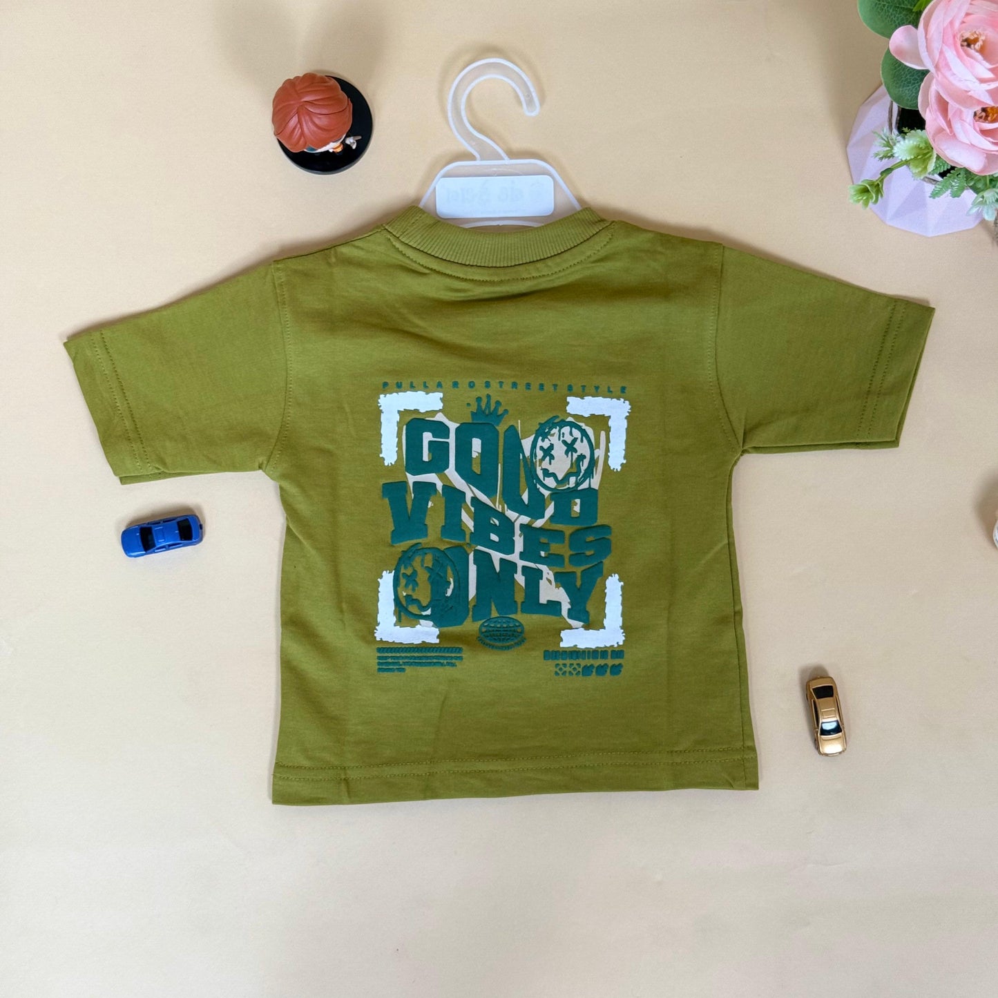 Drop Shoulder "Good Vibes Only" T-Shirt