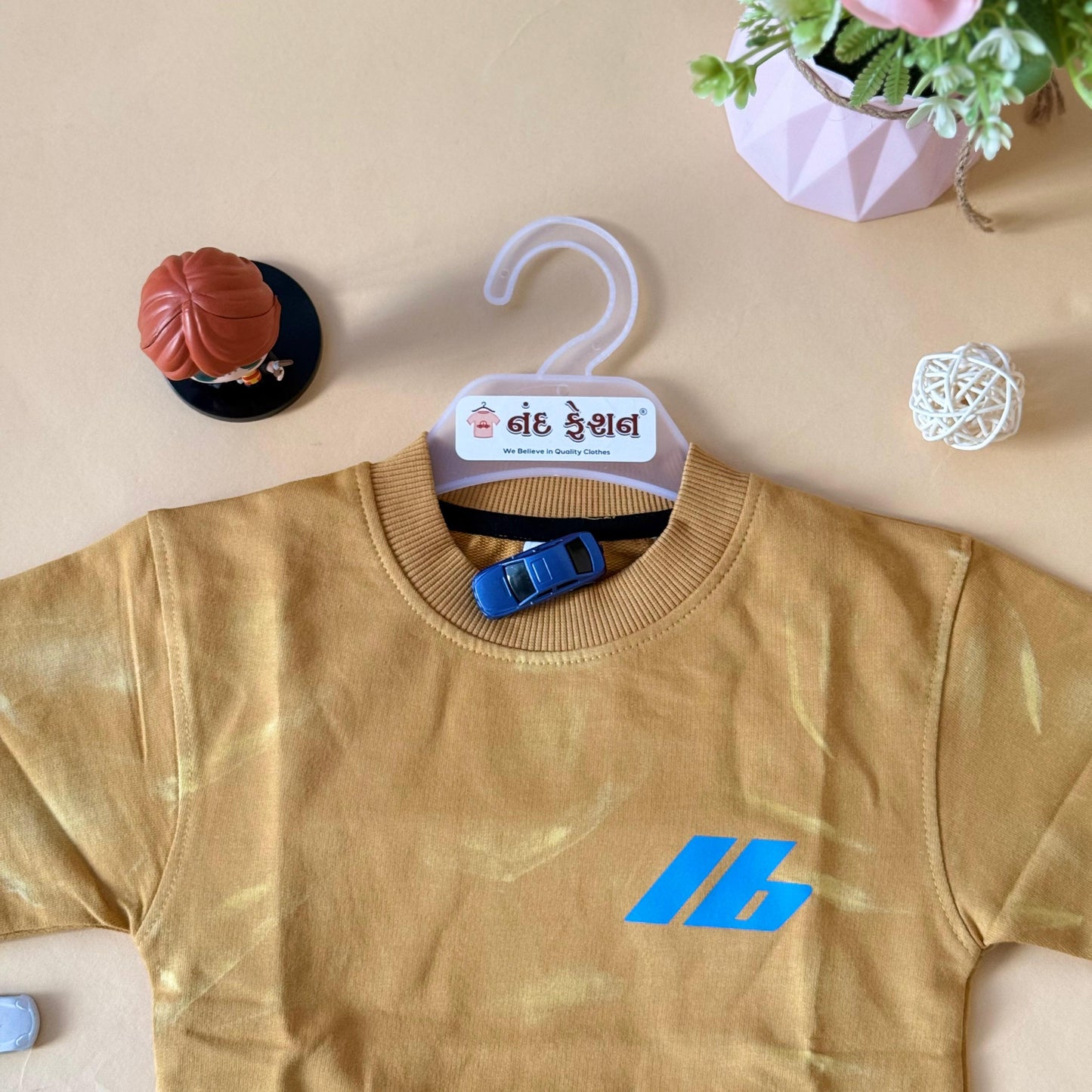 "Balenciaga Active Wear"T-Shirt