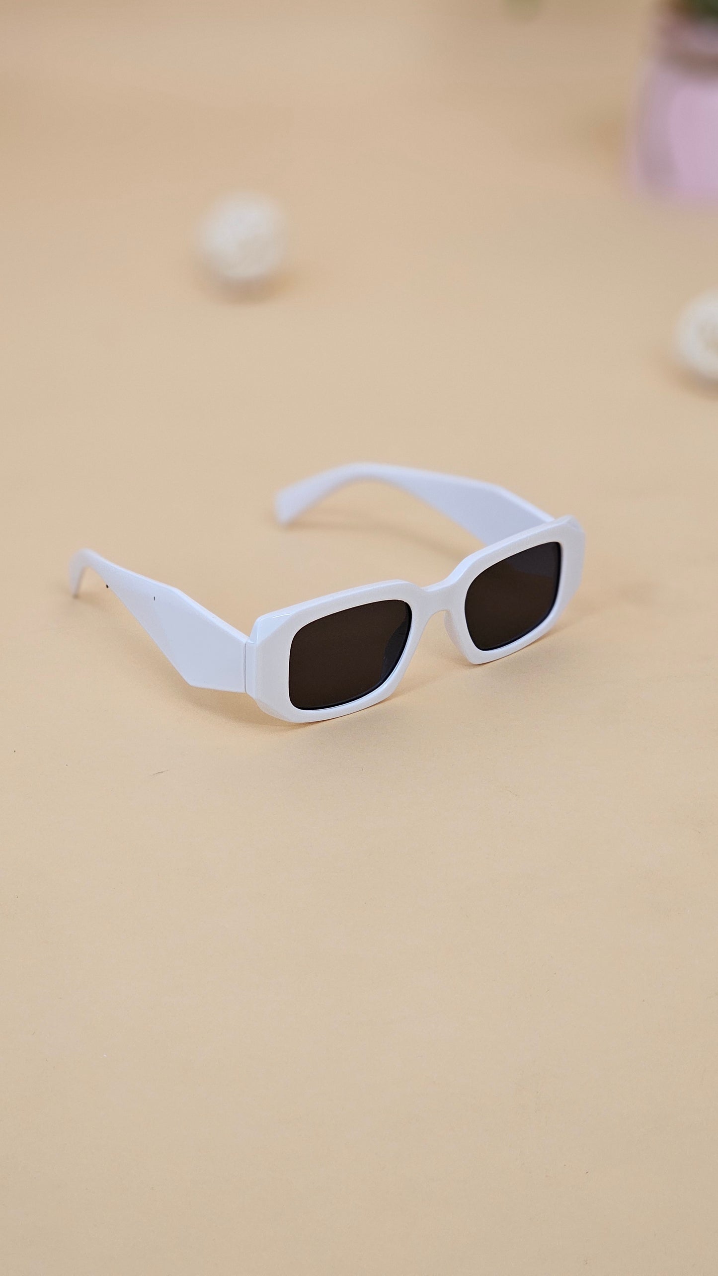 Trendy Rectangle Sunglasses