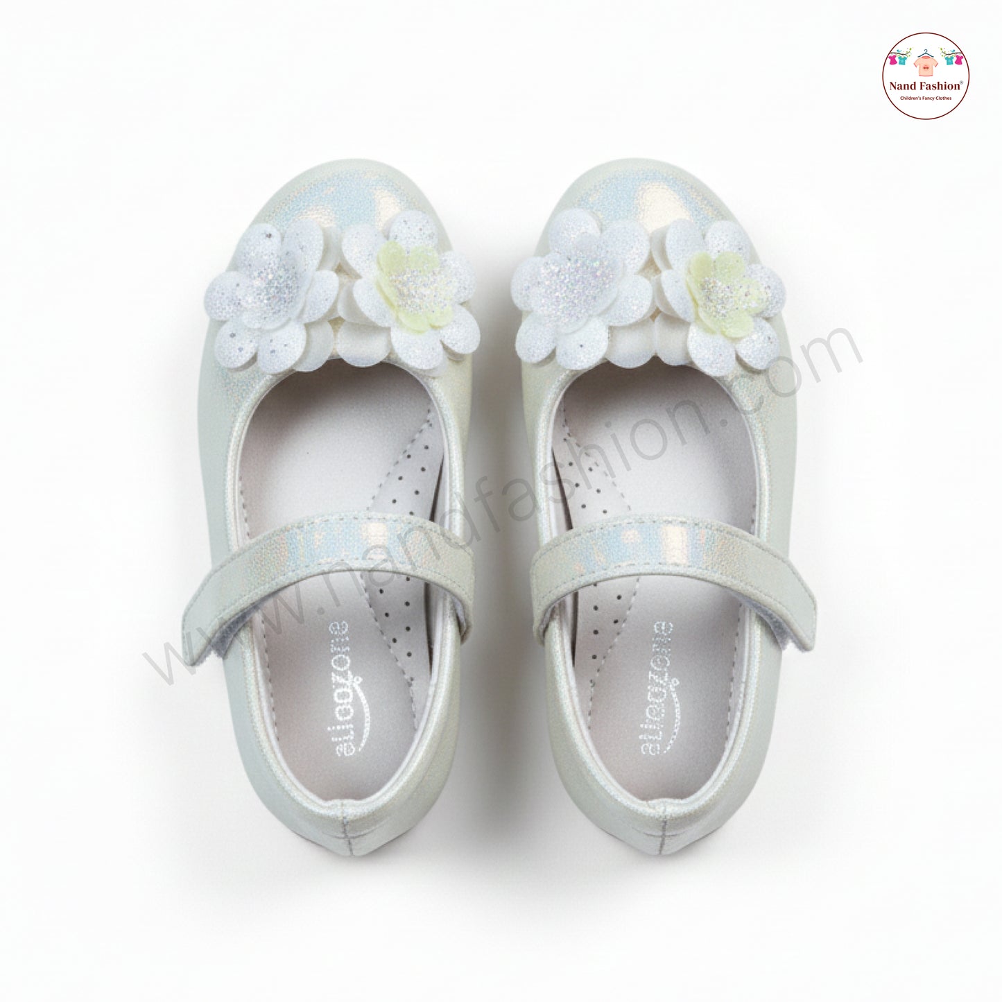 cute white floral baby girl Mojadi