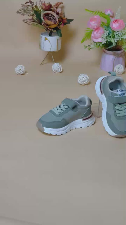 Stylish Everyday Wear Kids Sneakers